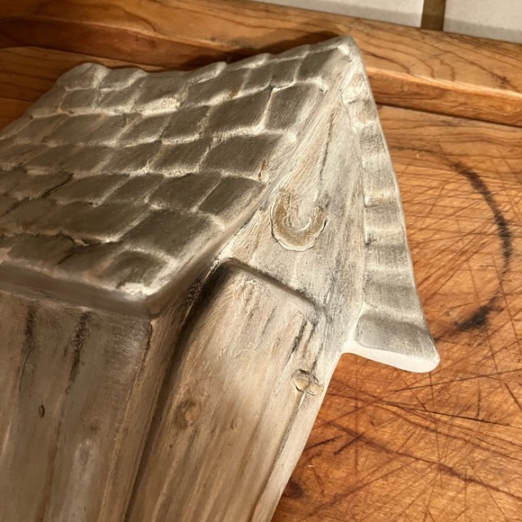 Vintage Chalkware Wall Outhouse Decor With Man - Picture 5 of 6